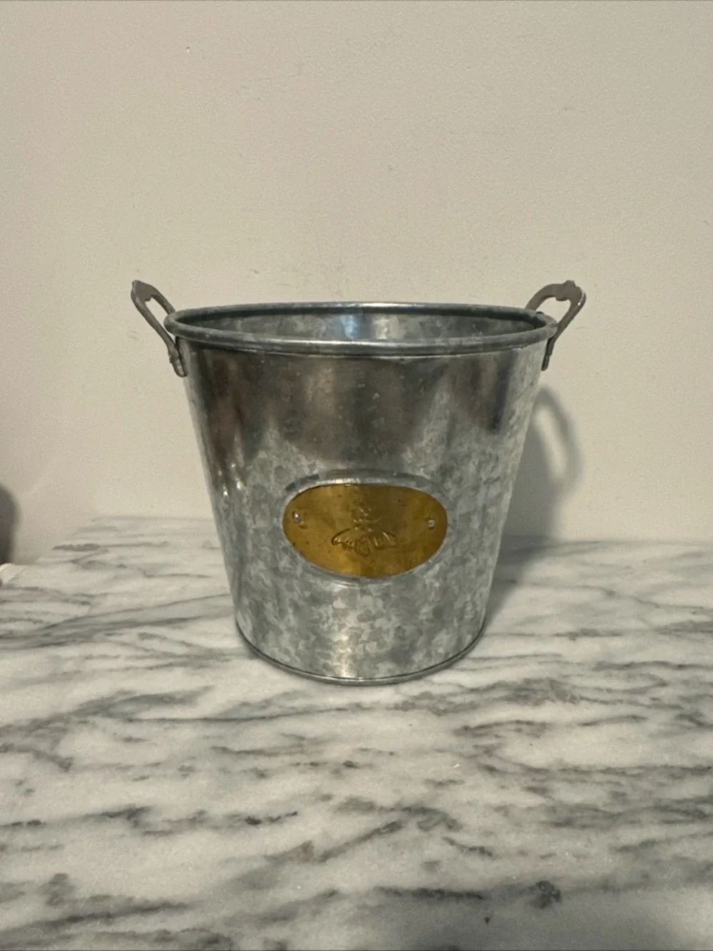 Galvanized Metal Ice Bucket with Brass bumble bee Plaque
